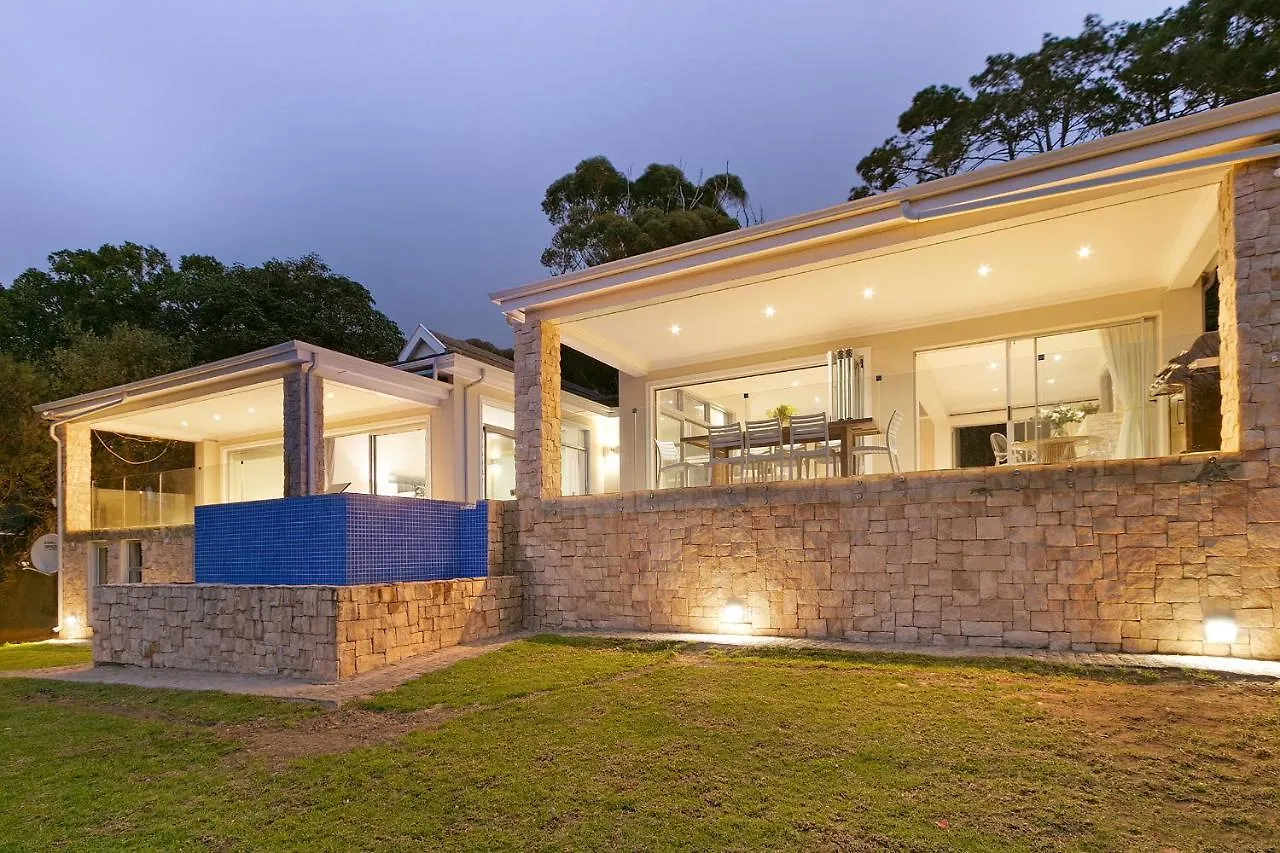Two Luxury Villas - 9-Bed - Lyonesse & Lyons Den Cape Town